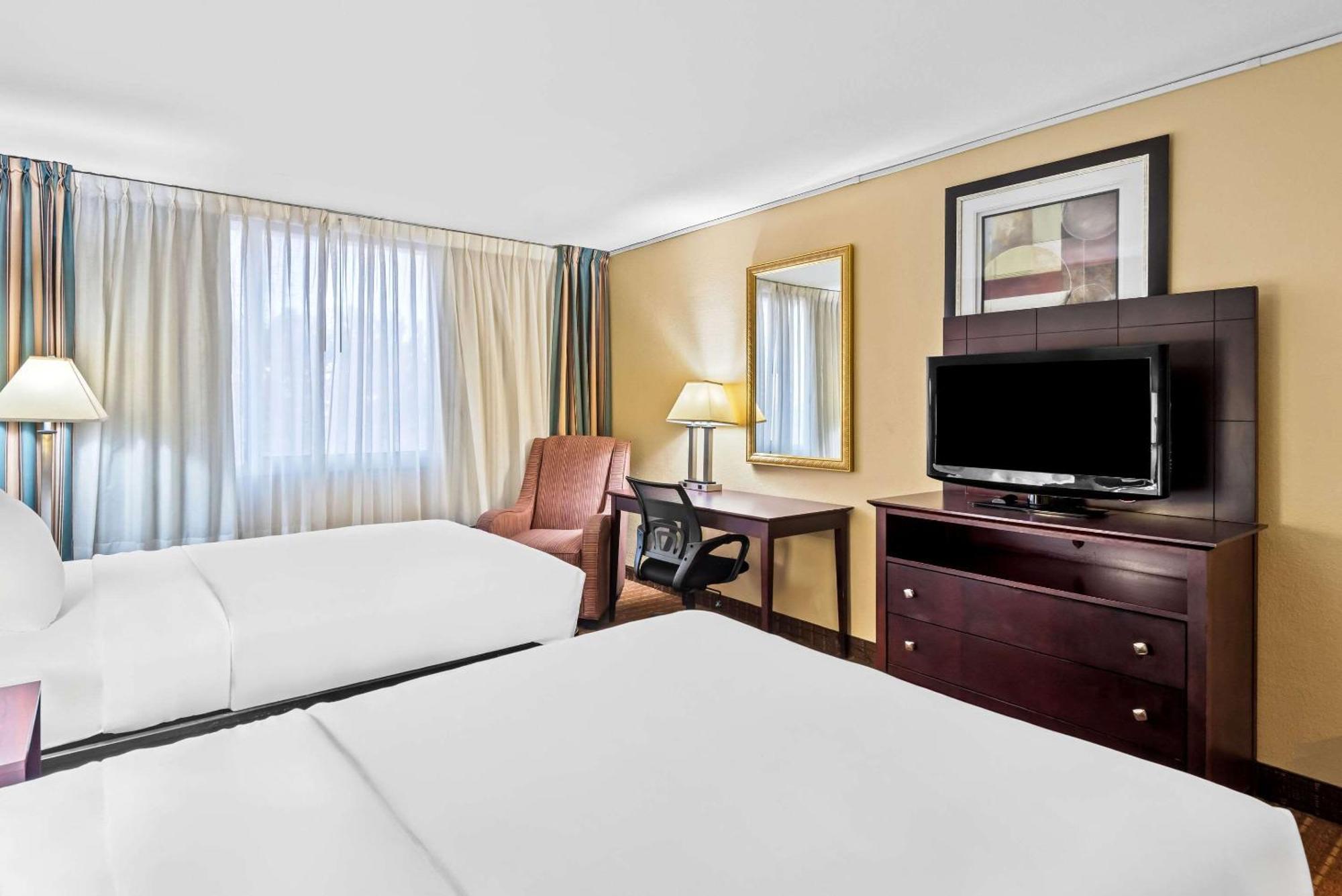 Quality Inn Fort Dodge Εξωτερικό φωτογραφία