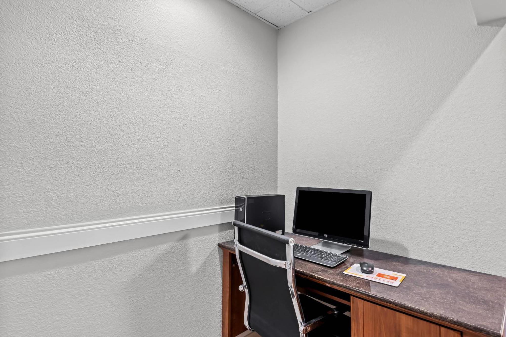 Quality Inn Fort Dodge Εξωτερικό φωτογραφία
