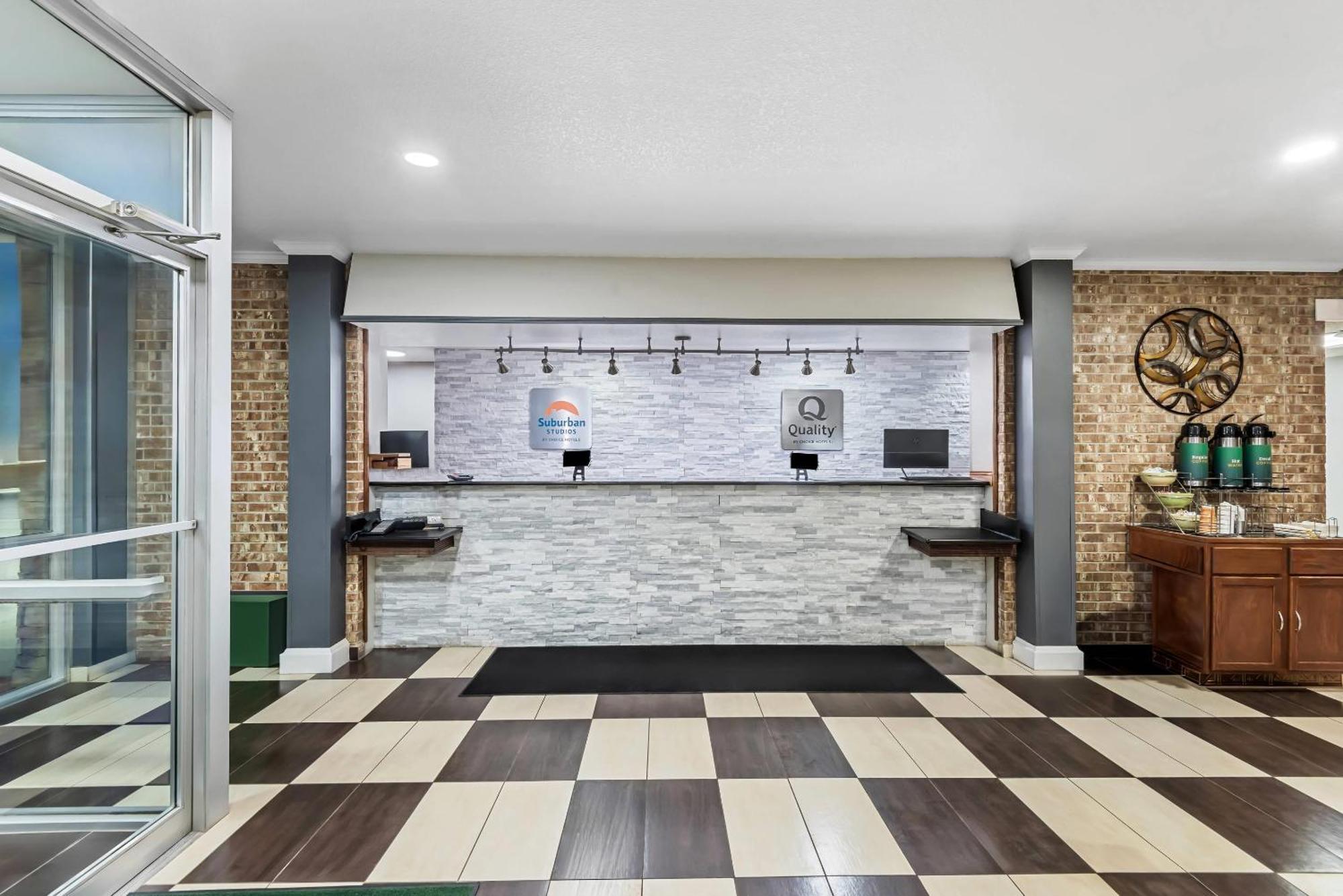 Quality Inn Fort Dodge Εξωτερικό φωτογραφία